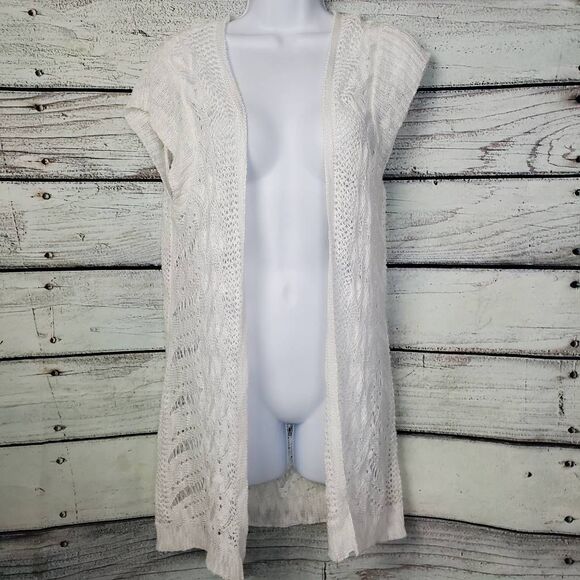 Maurices Women’s Sleeveless Knit Cardigan Vest White Open Front Size L - Picture 1 of 7